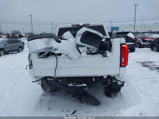 GMC Sierra 1500 4wd  Short Box Slt Image 14