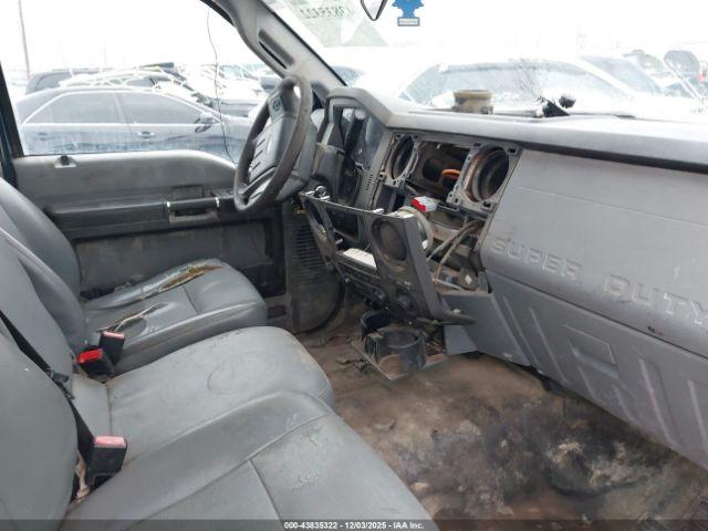 Ford F-250 Xl Image 12