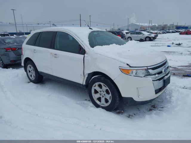  Salvage Ford Edge