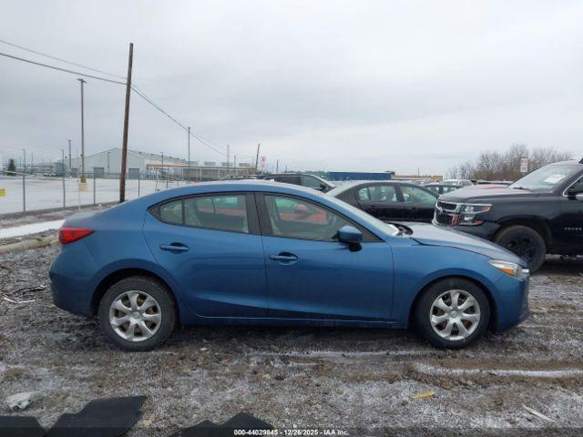 Mazda Mazda3 Sport Image 3