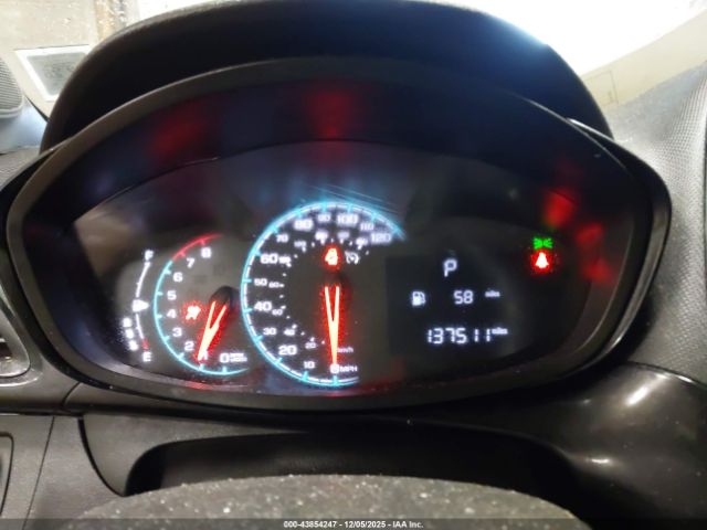 Chevrolet Spark 1lt Cvt Image 11