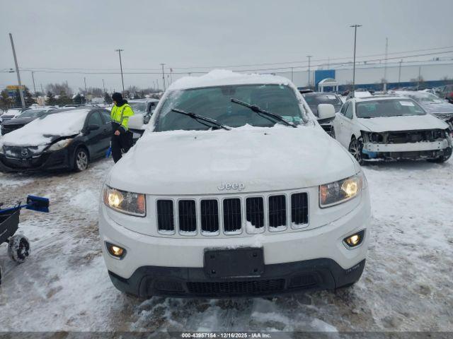 Jeep Grand Cherokee Laredo Image 10