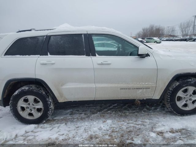 Jeep Grand Cherokee Laredo Image 15