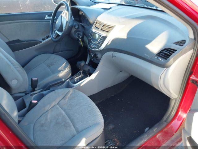 Hyundai ACCENT Gs Image 6