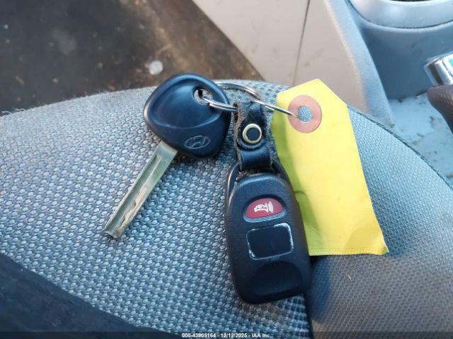 Hyundai ACCENT Gs Image 13