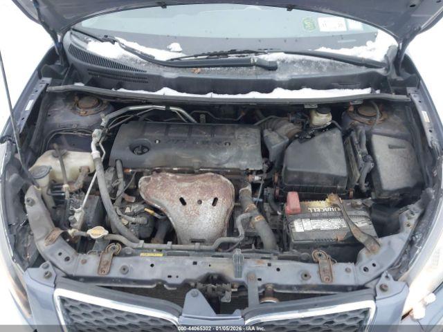 Pontiac Vibe Image 3