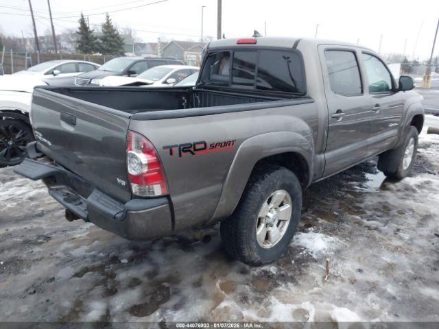 Toyota Tacoma Base V6 Image 4