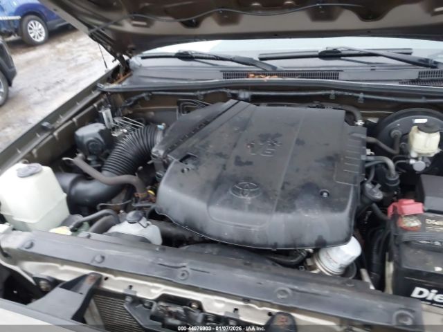 Toyota Tacoma Base V6 Image 11
