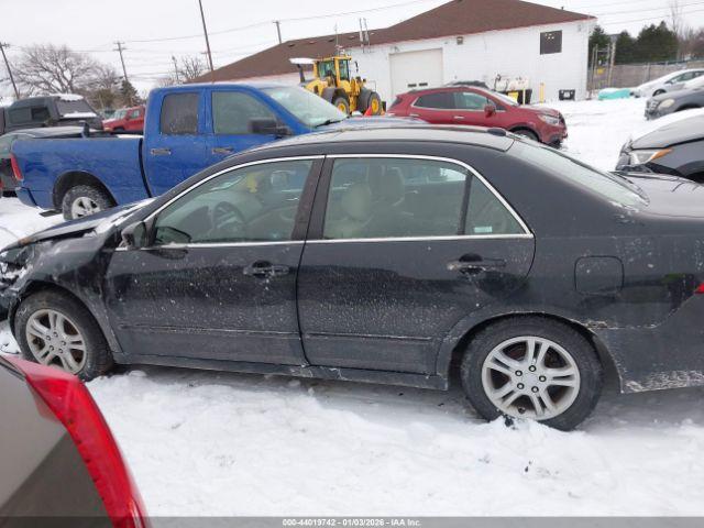 Honda Accord 2.4 Ex Image 17