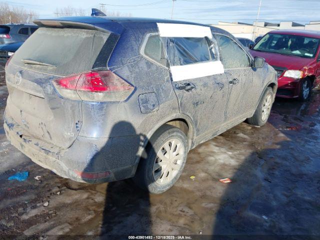 Nissan Rogue S Image 5