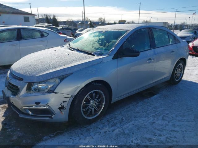 Chevrolet Cruze Ls Auto Image 2