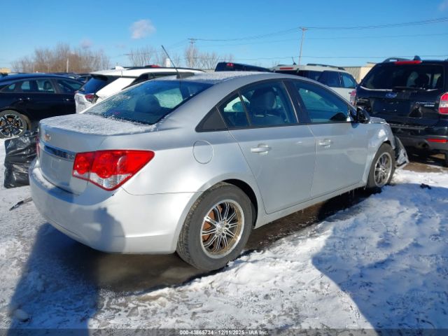 Chevrolet Cruze Ls Auto Image 5