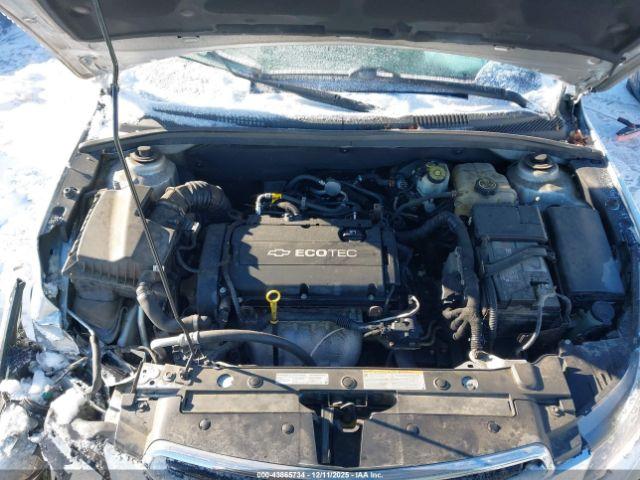 Chevrolet Cruze Ls Auto Image 13