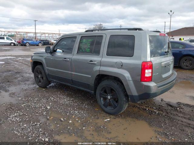 Jeep Patriot Sport Image 10