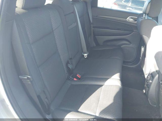 Jeep Grand Cherokee Laredo E 4x4 Image 14