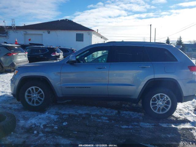Jeep Grand Cherokee Laredo E 4x4 Image 12
