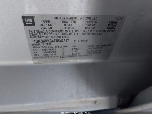 Chevrolet Suburban 1500 Ltz Image 3