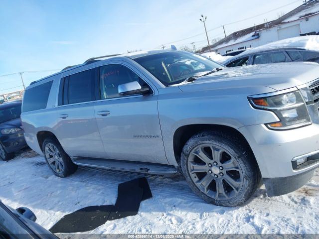 Chevrolet Suburban 1500 Ltz Image 7