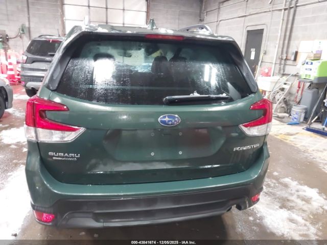 Subaru Forester Premium Image 14