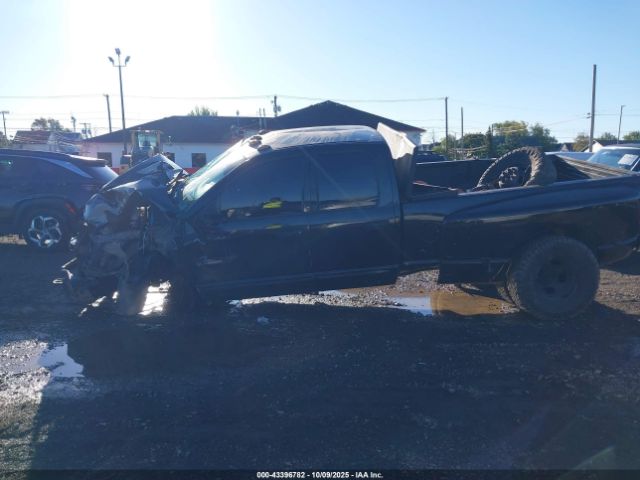 Dodge Ram 3500 Image 4