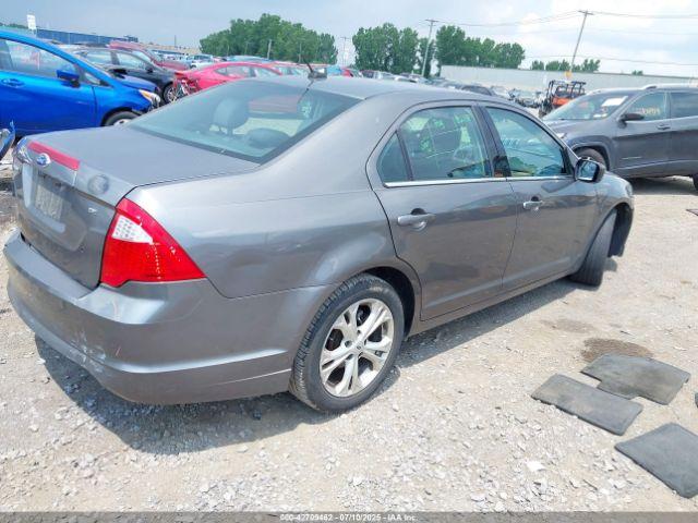 Ford Fusion Se Image 3