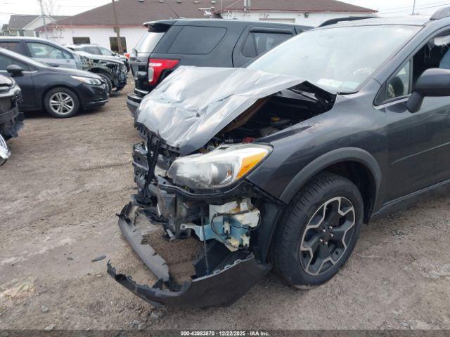 Subaru Crosstrek 2.0i Limited Image 7