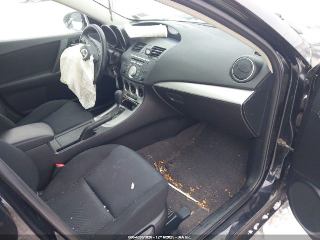 Mazda Mazda3 I Touring Image 15