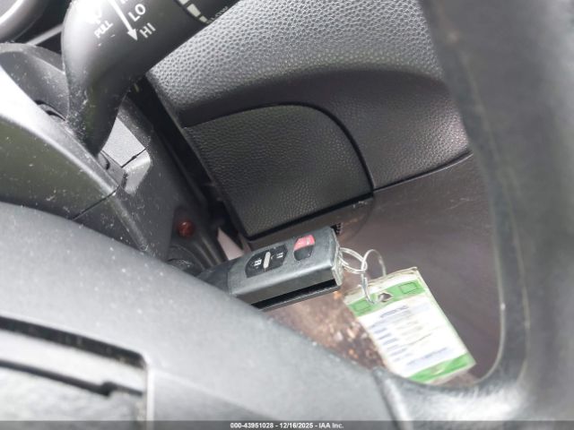 Mazda Mazda3 I Touring Image 12