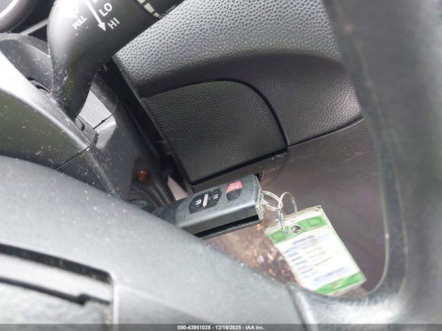 Mazda Mazda3 I Touring Image 12