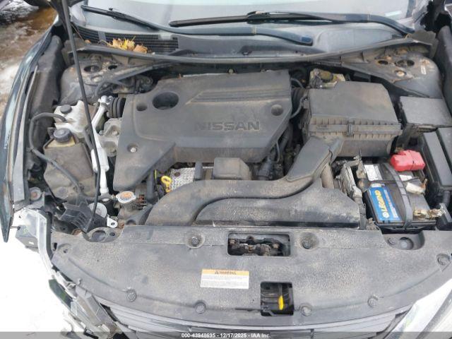 Nissan Altima 2.5 S Image 10