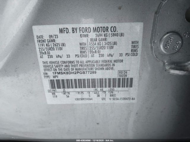 Ford Explorer Xlt Image 14