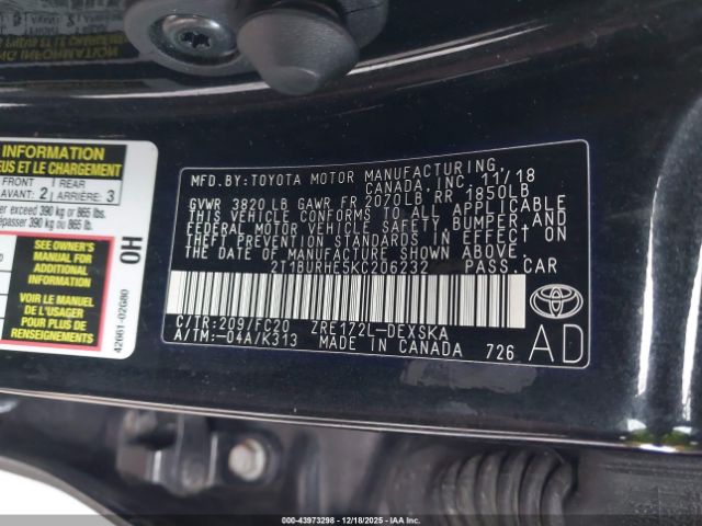 Toyota Corolla Se Image 11