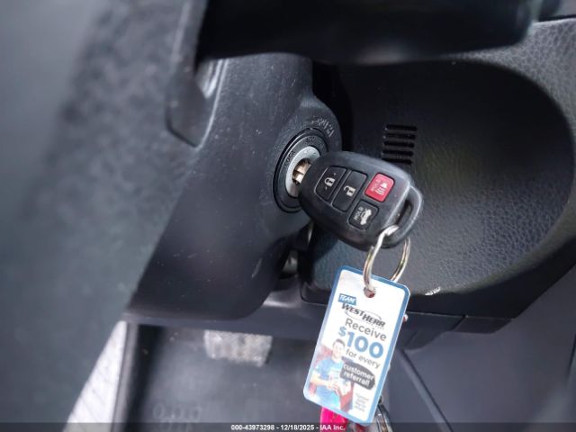 Toyota Corolla Se Image 14