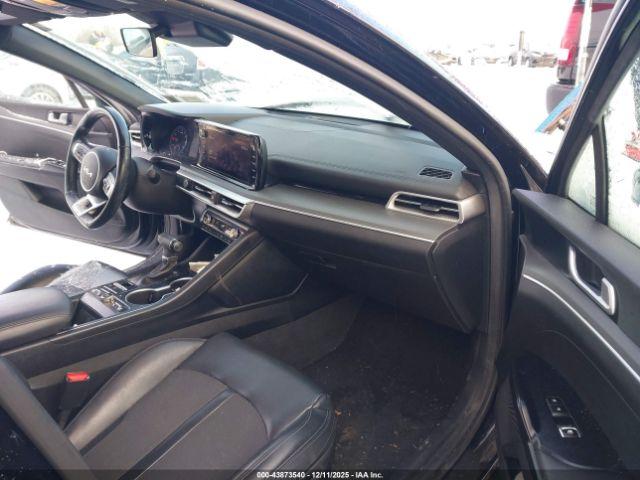 Kia K5 Gt-line Image 10