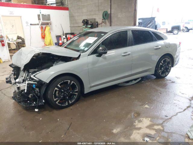 Kia K5 Gt-line Image 13