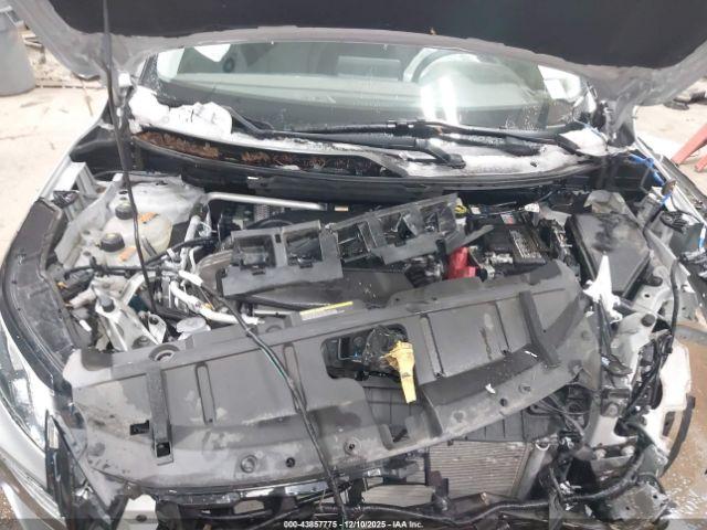 Nissan Rogue Sv Image 11