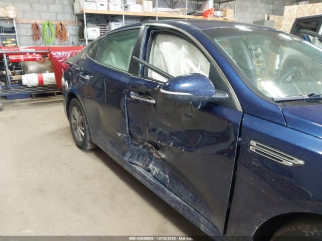 Kia Optima Lx Image 10