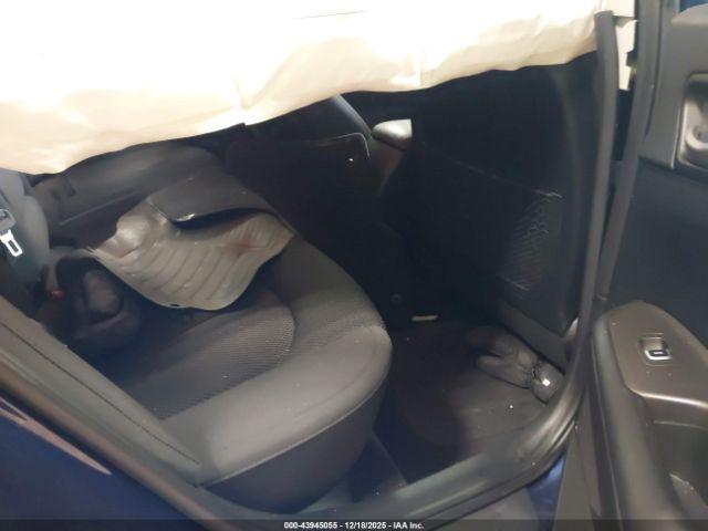 Kia Optima Lx Image 9