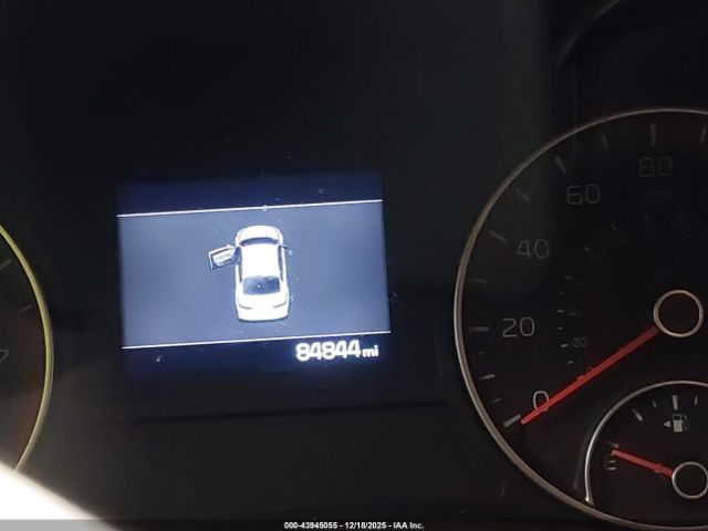 Kia Optima Lx Image 12