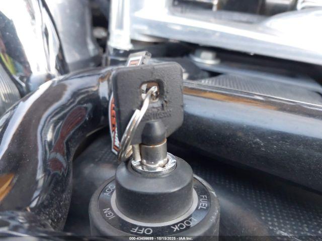 Harley-Davidson Vrscb Image 12