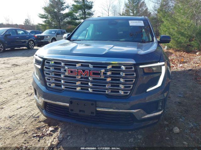 GMC Acadia Awd Denali Image 8