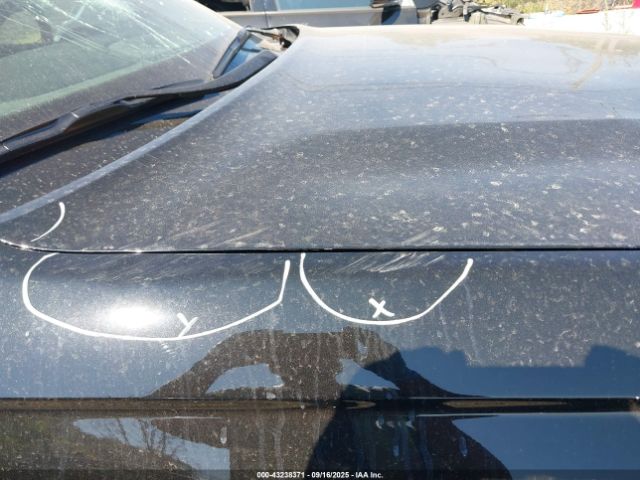 Jeep Grand Cherokee Overland 4x4 Image 4