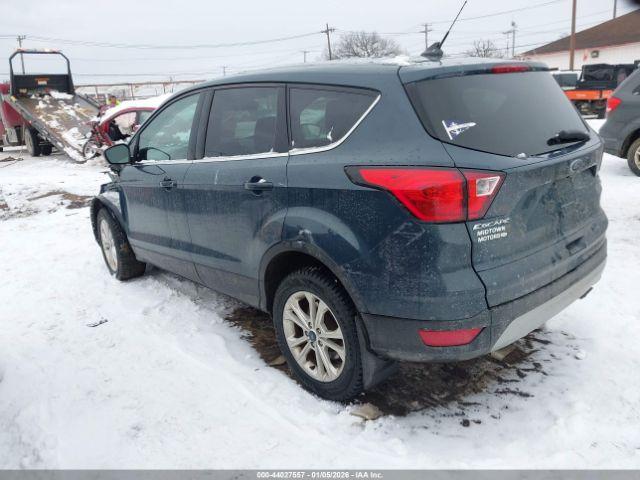 Ford Escape Se Image 4