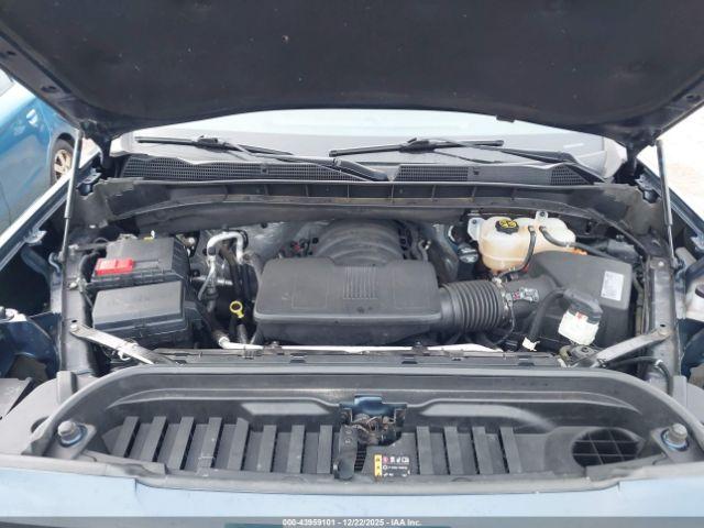 GMC Sierra 1500 4wd  Short Box Elevation Image 12