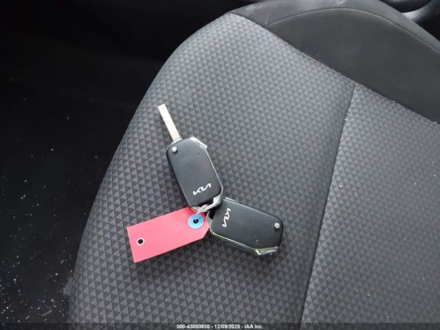 Kia Soul Lx Image 12