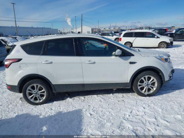 Ford Escape Se Image 8