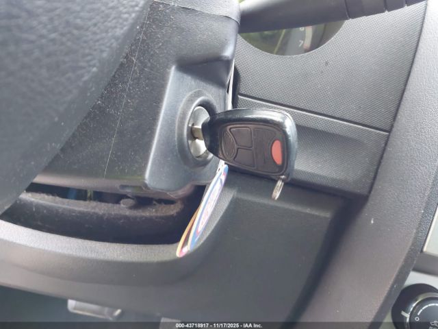 Dodge Nitro Heat Image 13