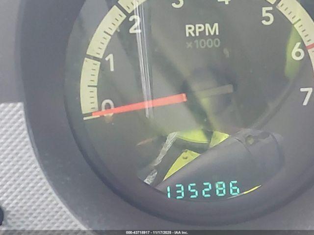 Dodge Nitro Heat Image 14