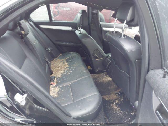 Mercedes-Benz C-Class Image 6