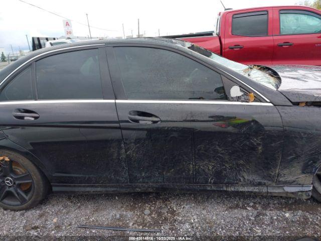 Mercedes-Benz C-Class Image 5